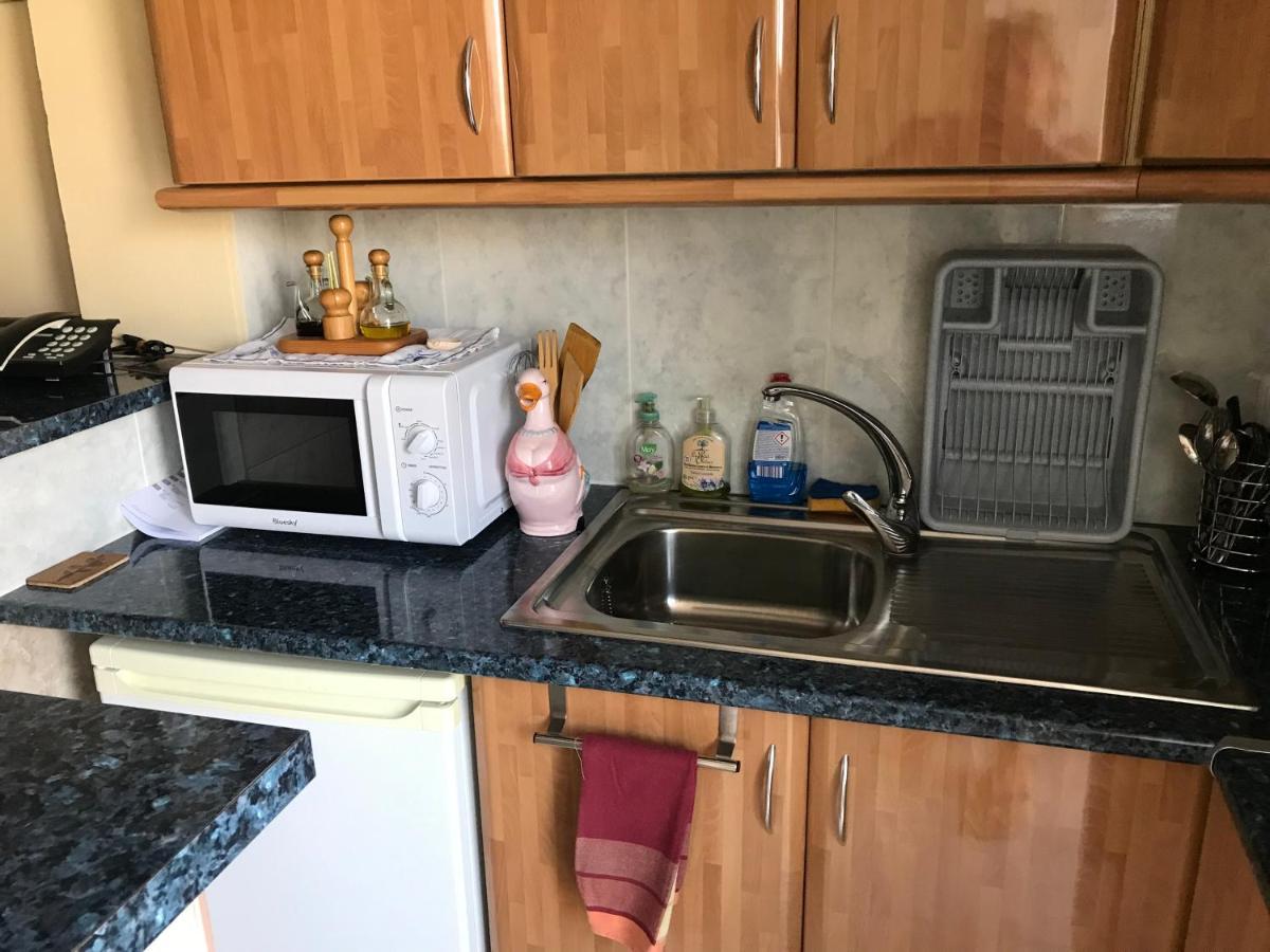 Studio Dans Un Endroit Calme Et Discret D Empuria Empuriabrava Exteriör bild